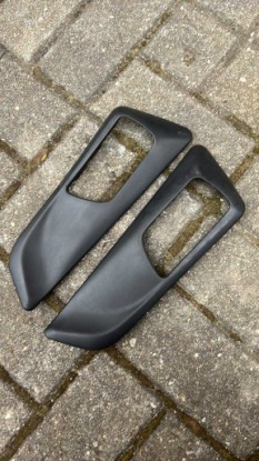 корпус ручки mitsubishi PAJERO 99-05 MR473415