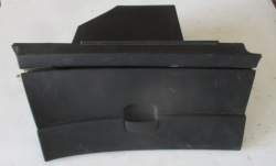qashqai +2,0 бардачок пассажира европа