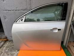 opel INSIGNIA A рестайлинг Z176 дверь передняя левая Комплектная европа оригинал.