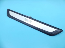 BMW OE 7181011 молдинг порога led