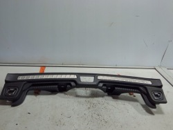 volvo V60 II защита ремня заднего 32239848 2018-