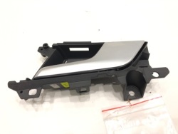 ручка двери внутренняя Audi A4 B9 универсал 8W0839020A
