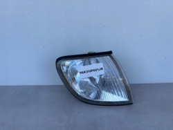 правый поворотник Hyundai H1 STAREX 97-03 год PAK3/UP621JR