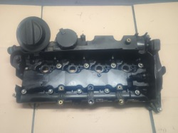 крышка клапанов BMW 2.0d N47 N47D20A 7797613