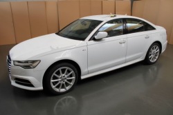 оригинал подкрылки задний правый Audi A6 C7 седан РЕСТАЙЛИНГ 4G0810172B 64km