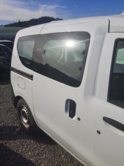 дверь правая Dacia DOKKER 1.6 2016 r европа (OV369)
