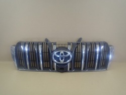 решетка радиатора TOYOTA LAND CRUISER 150 09-13R