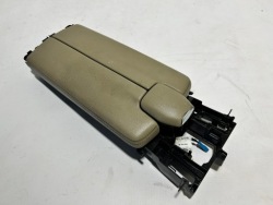 подлокотник MERCEDES W212 тунель середина