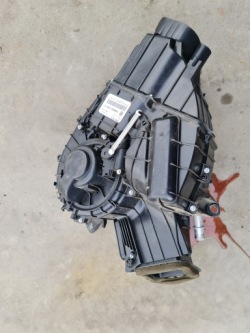 радиатор отопителя зад vw T5 7H5820004G