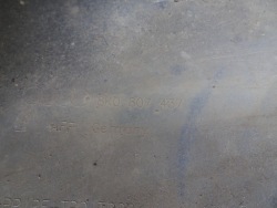 Audi A4 B8 08-12R бампер передний LX7W 8K0807437