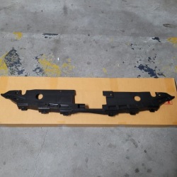 корпус верхняя радиаторов mazda 2 DJ DL