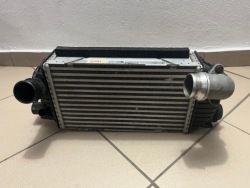 Hyundai OE 282702M400 радиатор охлаждения Воздух