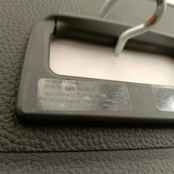 ролета багажника vw PASSAT B8 3G9 универсал 3G9867871G