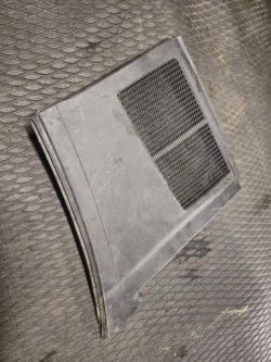 Audi A4 B6 B7 накладка 8E1819447A