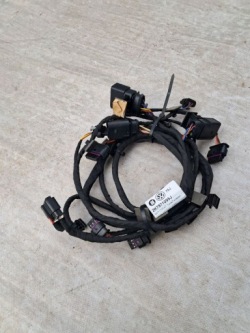 датчик парковки шланги Caddy 2K7971095J перед 2020-2025