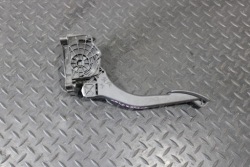 педаль газа peugeot 3008 II 2 9674829180