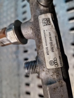 топливная рейка Audi A4 A5 A6 A7 3.0 tdi 059130089AH