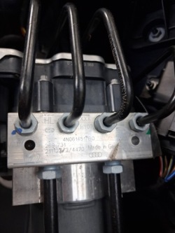 Audi A8 D5 3.0 tdi насос abs 4N0614517BQ