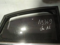 Audi A8 стекло двери - Задний правое 2002 4.2л