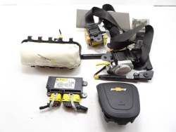 Подушки ремни комплект. Chevrolet trax