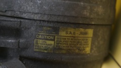 volvo C70 C30 2.0 d D3 13r 150KM D5204T5 компрессор кондиционера 31308257