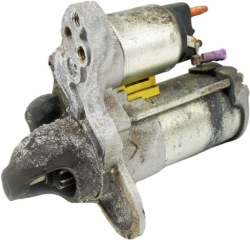 RO112 Dacia SANDERO III 1.0и стартер 233008820R