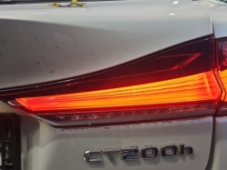 фонарь правый led lexus CT 17-22 HB европа