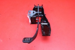 педаль Педали 7G9N2D094JB FORD GALAXY MK2 2 II 06-10