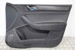 дверные карты правый передний SKODA RAPID 5JA 5J