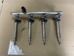 топливная рейка 2.0T MERCEDES W177