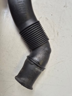 BMW E65 3.0d m57 730d канал впускной патрубок труба Воздух 7789131