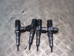 насос форсунка 2.5tdi Audi A6 C6