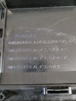 Audi Q7 рестайлинг 4M0 решетка радиатора