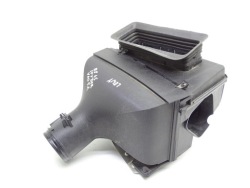 корпус салонного фильтра Воздух Audi R8 4S 5.2 V10 4S0133843B