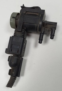 Ford OE 1J0906283C клапан давления