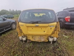 Chevrolet Aveo шланг воды 2009 1.2л