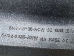 Range Rover Sport L320 перед рестайлинг решетка радиатора 7H32-8138-ABW 05-2009