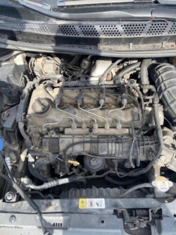 kia CEED II 1.4 Двигатель D4FC комплектный