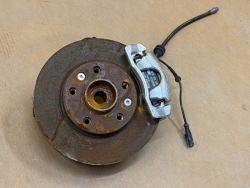 поворотный кулак, цапфа диск суппорт передний правый Dacia DUSTER II 2