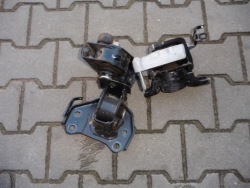 TOYOTA 4 IV 2015-18 Подушки Двигателя