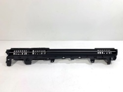 воздухозаборник жалюзи потока воздуха перед центральная lexus LBX 55472-52180