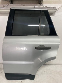 дверь левая задняя LAND ROVER L320 05-
