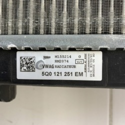радиатор охлаждения жидкости vw GOLF VII 1.5 18r