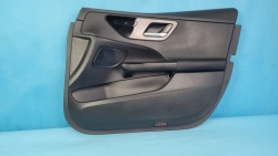 MERCEDES W206 C200 22r дверные карты правый передний
