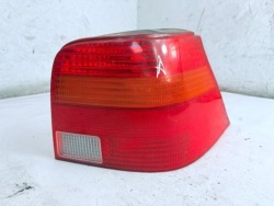 фонарь правый задний vw Golf IV