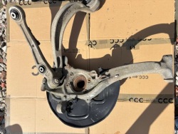 Audi OE 4G0407241C поворотный кулак, цапфа