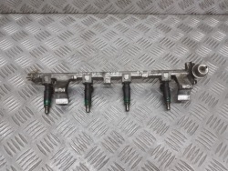 топливная рейка mazda 2 DY 1.4 9D280-9H487-AB
