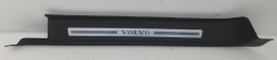 молдинг накладка порога правая volvo C70 II 30787318 кабриолет