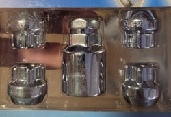 гайка M14x1.50 коническая 23 мм ключ 19, 21 4 штук.