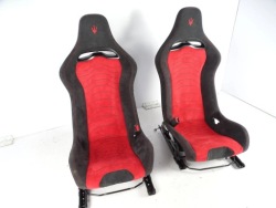 кресла MASERATI MC20 M240 Carbon